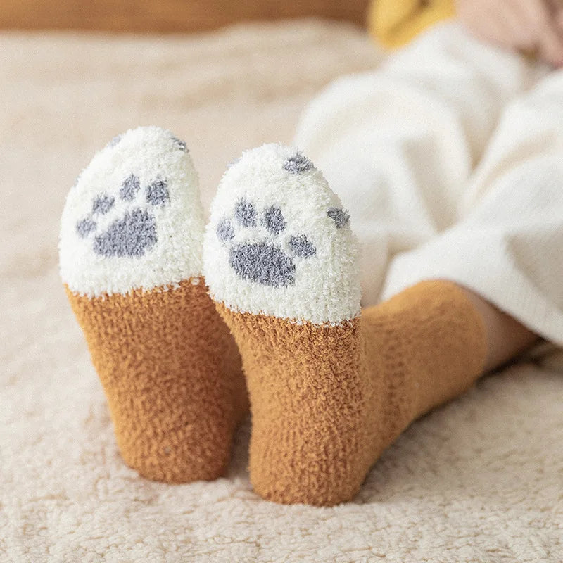 🐾 Fluffy Cat Paw Socks