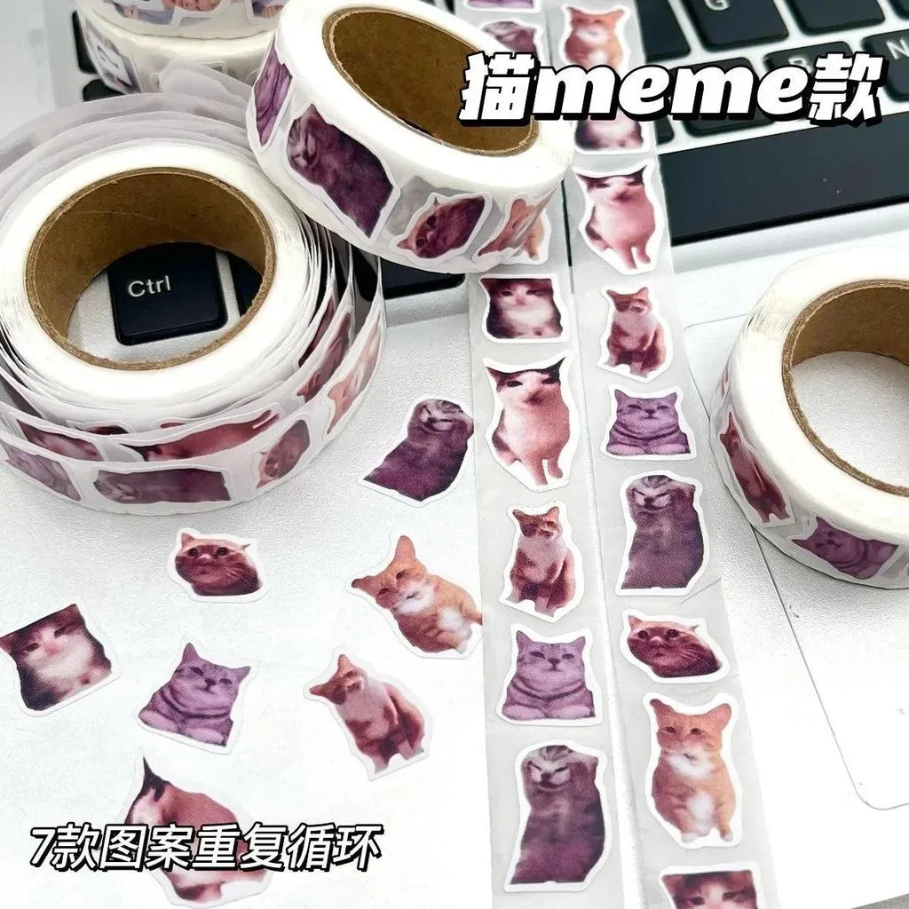 500PCS/Roll Cat Meme Stickers 7 Styles Funny Cat Stickers Cute Animal Decals Vinyl Waterproof Sticker for Scrapbooking DIY