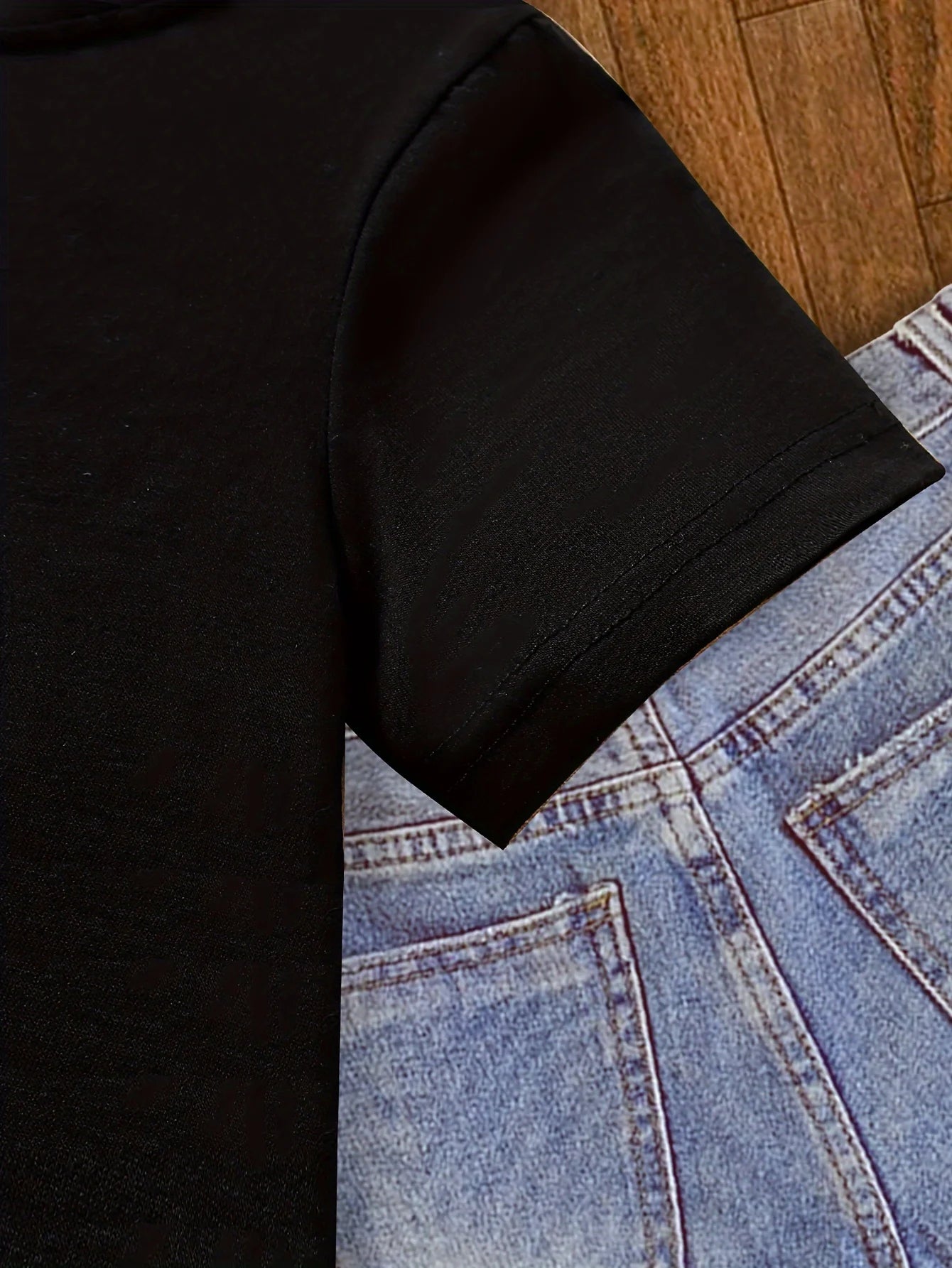 Cat Pattern Printed T-Shirt with Sunglasses, Round Neck Short-Sleeved T-Shirt for Girls, Summer Children's Clothing for Outdoor Leisure Sports, Suitable for 3-14 Years Old