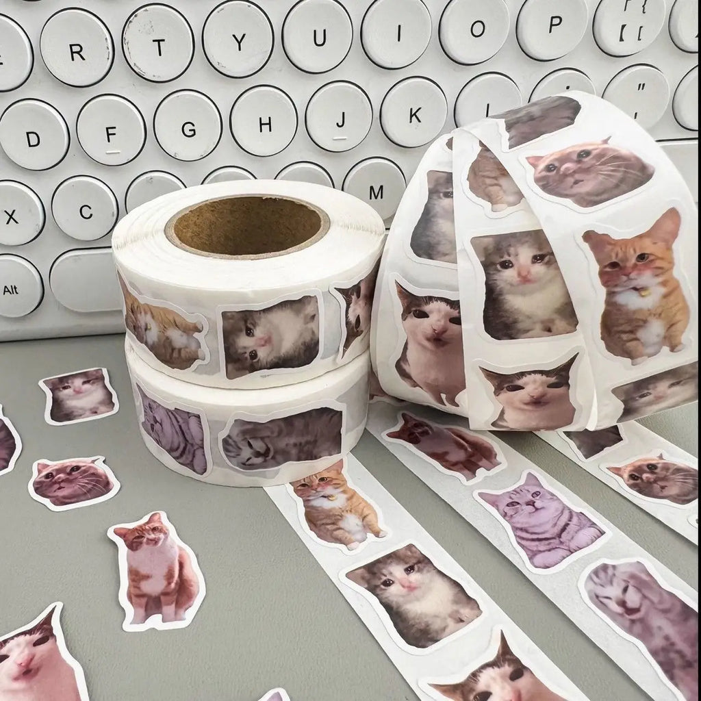 500PCS/Roll Cat Meme Stickers 7 Styles Funny Cat Stickers Cute Animal Decals Vinyl Waterproof Sticker for Scrapbooking DIY